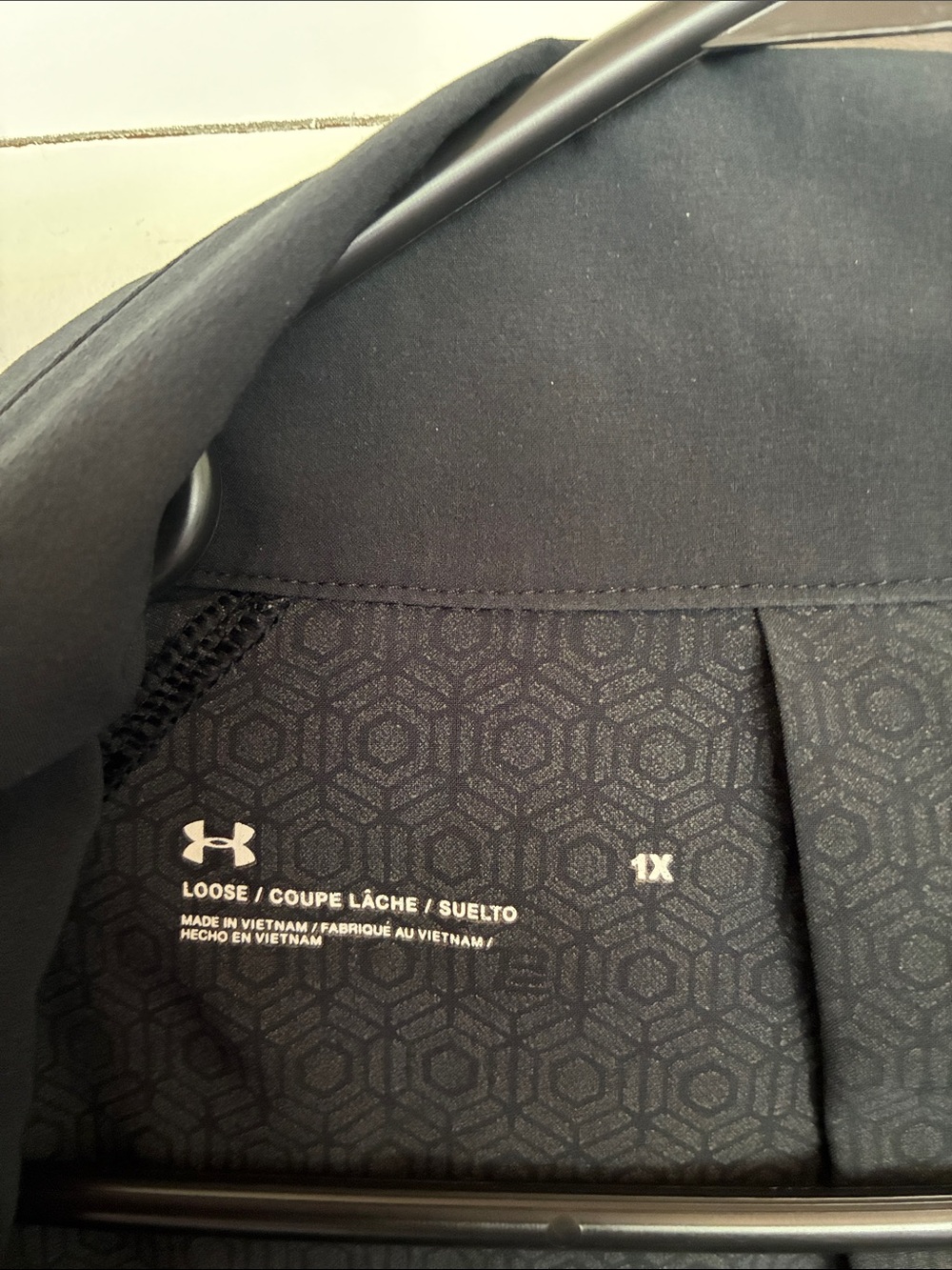 Under Armour Recover Woven Full Zip Black Jacket with Snap & Zip Placket Size 1X - Picture 2 of 8